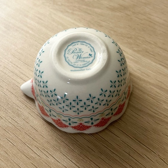 The Pioneer Woman Floral 4 Pc Measuring Cup Set - Picture 9 of 9